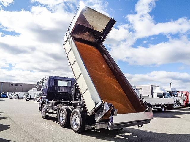 プロフィアダンプ