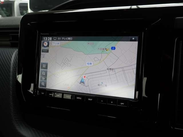 ★純正8インチメモリーナビ・フルセグTV・ラジオ・DVDビデオ・CD・CD録音・SD再生・USBメモリー・Bluetooth&ハンズフリー通話・ipod/iphone接続対応・スマホ連携★