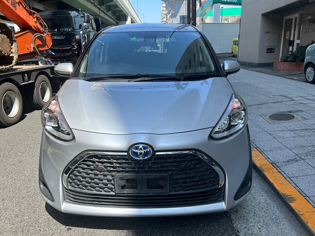 シエンタ（トヨタ）ハイブリッド 1.5 ファンベース X　純正ナビ・バックカメラ・ETC付 中古車画像