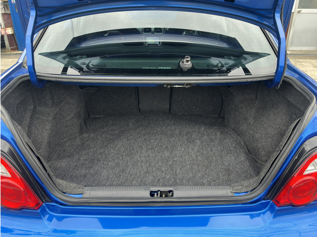 �C���v���b�T�̓����̈�ł�����L���g�����N�X�y�[�X�ł��B���\���s��������̂ł�������̉ו����ڂ�܂��B�X��肩�炲���s�Ȃǂ܂ŕ��L�����g�������܂��B