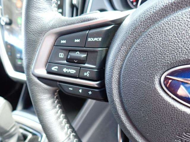 ���X�e�A�����O�X�C�b�`!�X�e�A�����O���������܂܃I�[�f�B�I�@���^�]�A�V�X�g�@�\�𑀍�o���܂���