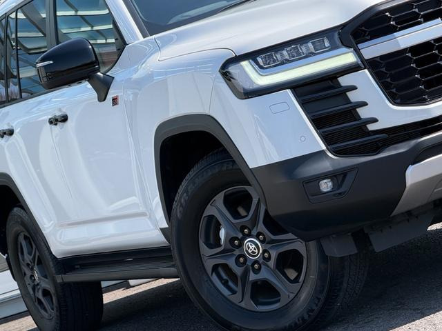 公式LINE・お電話・メールにてお気軽にお問合せいただけます!