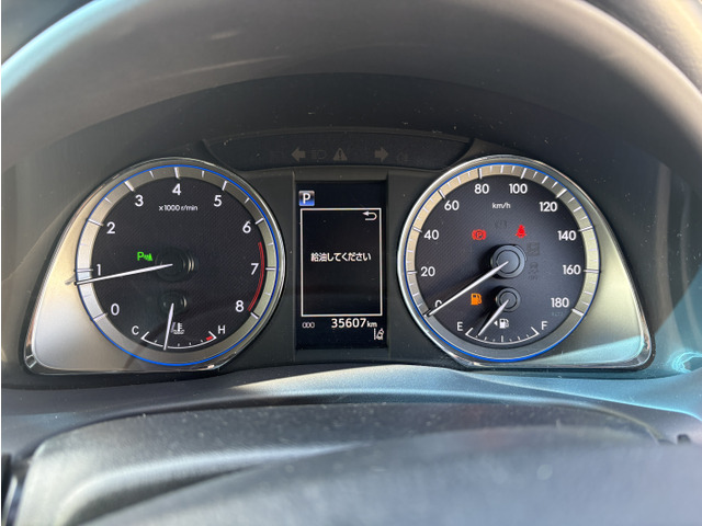 走行距離は35607kmになります。