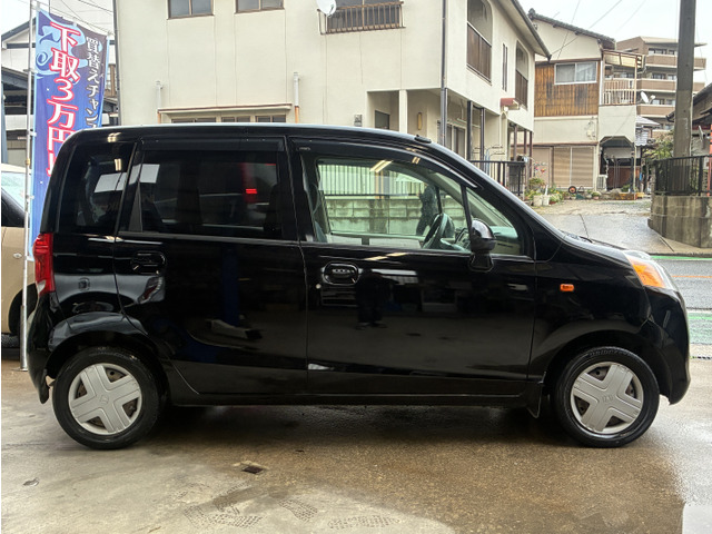 �{�f�B�͖����R�[�e�B���O�ς݂ł��B