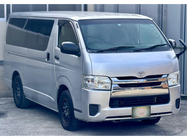 ハイエースバン