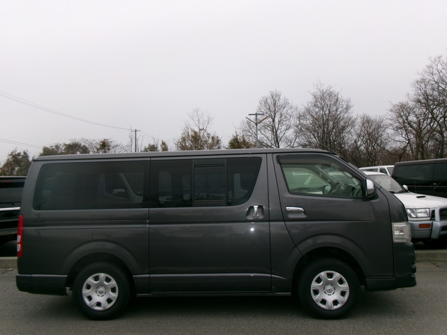 ハイエースバン3.0 スーパーGL ロング ディーゼル 4WD