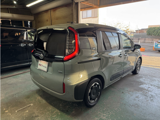 シエンタハイブリッド 1.5 Z