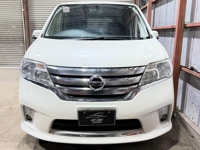 セレナ2.0 ハイウェイスター 4WD