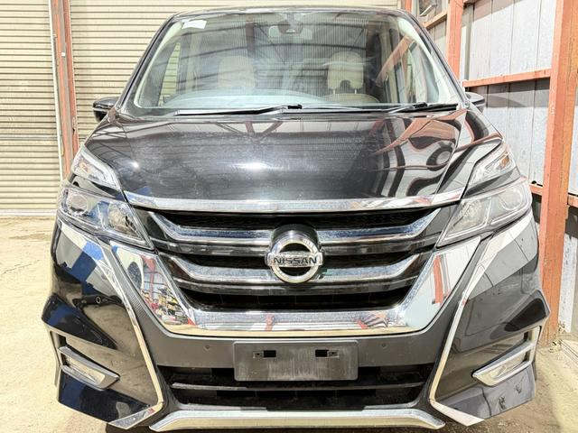 セレナ2.0 ハイウェイスター プロパイロット エディション 4WD