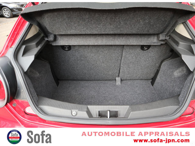 ラゲッジスペース