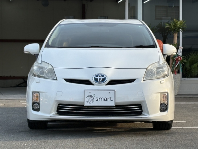 プリウス1.8 S LEDエディション