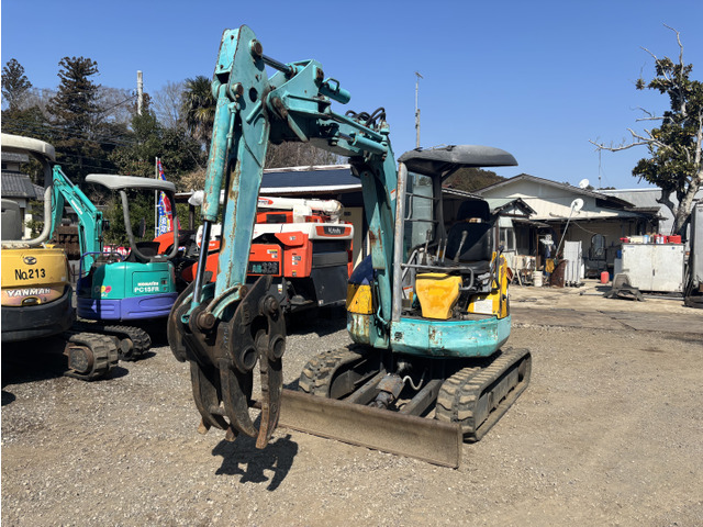 クボタミニバックホー