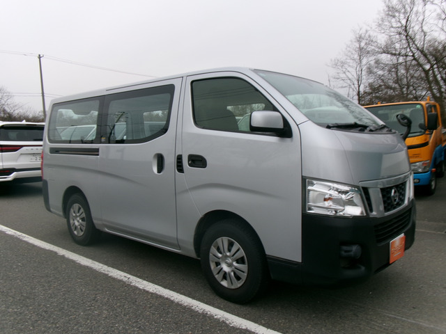 全国のオークションからいい車両のみを買い取り販売しております!!