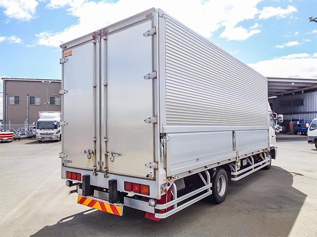 �g�����e�b�N�X���A���~�E�C���O