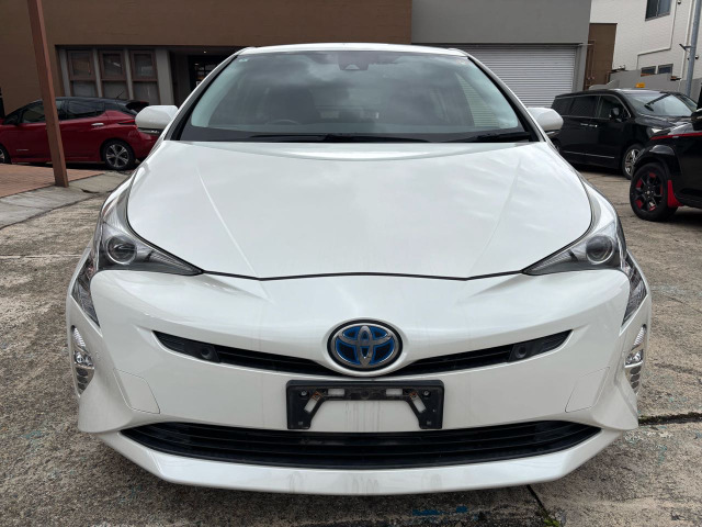 プリウス1.8 S セーフティ プラス