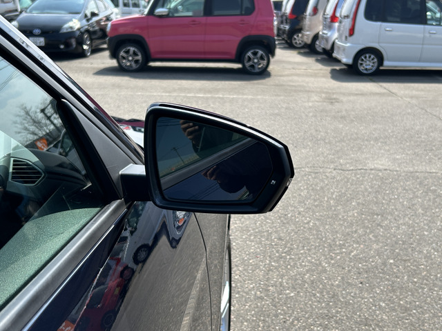 �y�x�����z���i�X�z���Ԃ������������܂��āA���ɗL�������܂��B�݌Ɏԗ��ɂȂ�܂��̂ŁA���񂲓s���̋X�������ɁA���ɗ��ĉ������B���X�\��������ƁA���ē����X���[�Y�ł��B