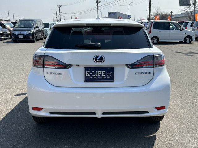 �y�x�����z���i�X�z���Ԃ������������܂��āA���ɗL�������܂��B�݌Ɏԗ��ɂȂ�܂��̂ŁA���񂲓s���̋X�������ɁA���ɗ��ĉ������B���X�\��������ƁA���ē����X���[�Y�ł��B