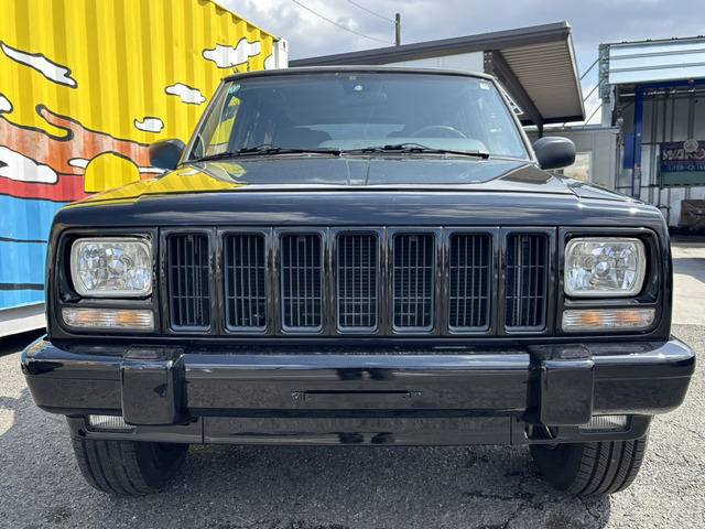 チェロキーリミテッド 60周年アニバーサリー エディション