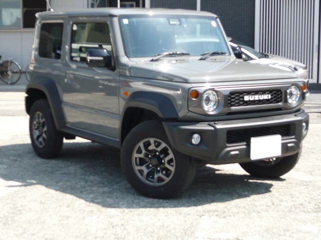 ジムニーシエラ1.5 JC 4WD