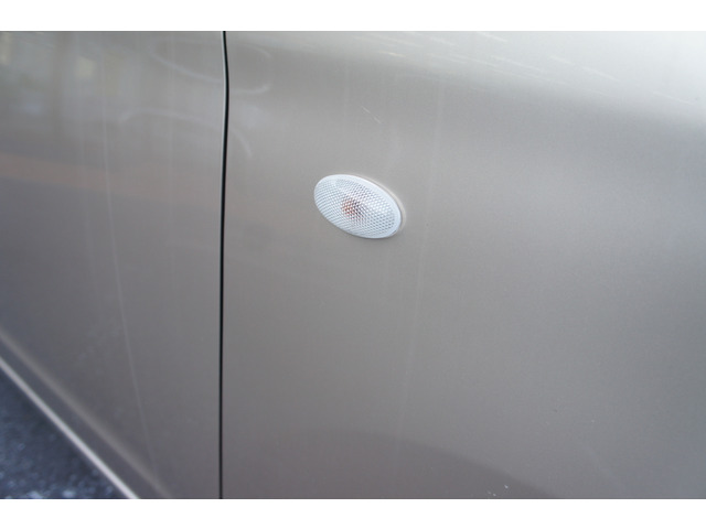 ������ƃ����e�i���X���Ă���Ԃ܂��܂����܂��B����Ȃ��Ԃ𓖓X�͏��o��10���`30�����炢�̉��i���S�ɂč݌ɂ��Ă܂��B���̗��A�C�����A���[�^�[������Ԃ̂��Ԃ͊�{�I�Ɏd���ꂵ�܂���