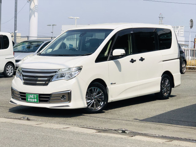 セレナ2.0 ライダー ブラックライン S-HYBRID アドバンスドセーフティパッケージ