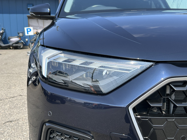 �y�x�����z���i�X�z���Ԃ������������܂��āA���ɗL�������܂��B�݌Ɏԗ��ɂȂ�܂��̂ŁA���񂲓s���̋X�������ɁA���ɗ��ĉ������B���X�\��������ƁA���ē����X���[�Y�ł��B