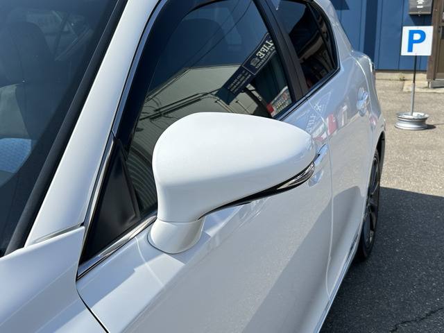 �y�x�����z���i�X�z���Ԃ������������܂��āA���ɗL�������܂��B�݌Ɏԗ��ɂȂ�܂��̂ŁA���񂲓s���̋X�������ɁA���ɗ��ĉ������B���X�\��������ƁA���ē����X���[�Y�ł��B