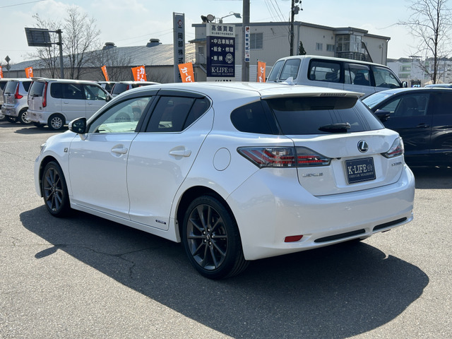 �y�x�����z���i�X�z���Ԃ������������܂��āA���ɗL�������܂��B�݌Ɏԗ��ɂȂ�܂��̂ŁA���񂲓s���̋X�������ɁA���ɗ��ĉ������B���X�\��������ƁA���ē����X���[�Y�ł��B