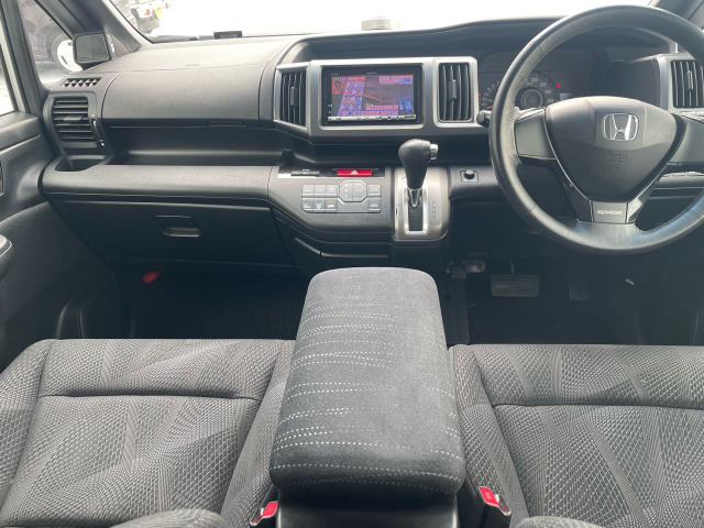 ステップワゴン2.0 スパーダ Z