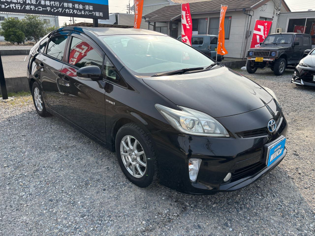 �K���X�R�[�e�B���O�Ȃǂ��s���Ă���܂��B�v���̋Ǝ҂ɂ��A�{�H�ł��̂ł����S���Ă����݂��������B