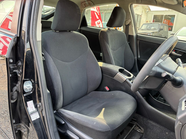 �e��u�����h�̃V�[�g�J�o�[�̎�舵�����������܂��B�܂��A���ЃI���W�i���t���A�}�b�g�����p�ӂ��Ă���܂��B�����̈��Ԃ��A�����W���Ă݂Ă͂������ł��傤���B