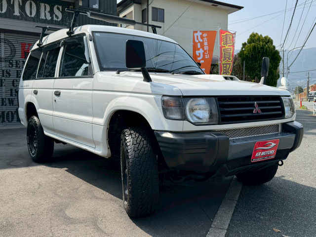 パジェロ2.8 キックアップルーフ XEバン ディーゼル 4WD