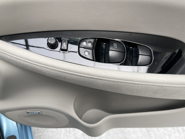 ���d���I�[�g�i�[�~���[�t��!�h�A�����b�N����Ǝ����Ń~���[���i�[����܂��B������������!!���₢���킹��TEL06-6430-1230 E-mail cars_genesis2007@yahoo.co.jp�܂�