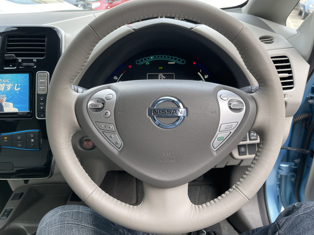 ���n���h���ɃX�C�b�`�����邩����������ɂ����ȑ��삪�ł��܂��B������������!!���₢���킹��TEL06-6430-1230 E-mail cars_genesis2007@yahoo.co.jp�܂�!!��