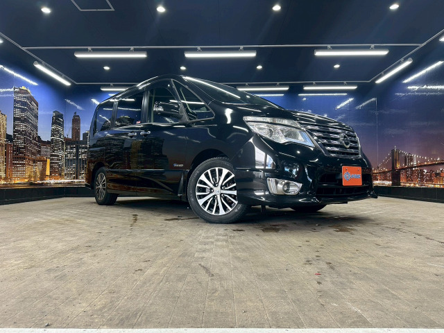 セレナ(日産) 2.0 ハイウェイスター Vセレクション+Safety II S-HYBRID 中古車画像