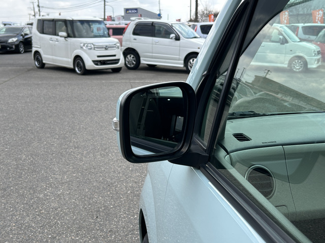 �y�x�����z���i�X�z���Ԃ������������܂��āA���ɗL�������܂��B�݌Ɏԗ��ɂȂ�܂��̂ŁA���񂲓s���̋X�������ɁA���ɗ��ĉ������B���X�\��������ƁA���ē����X���[�Y�ł��B