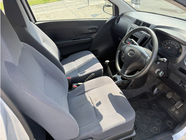 運転席シートです。