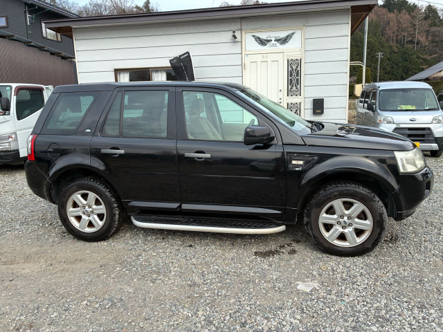 フリーランダー23.2 i6 4WD