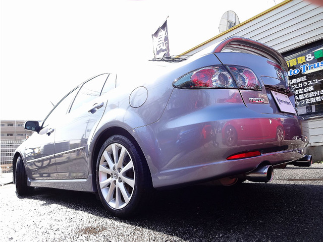 ���}�c�_�ԂƂ��Ă͗��ŒZ�ƂȂ�4�N1�����Ő��E�݌v���Y�䐔100�����B����