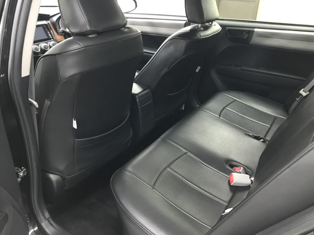 【自社整備工場完備】 自社整備工場を完備しており、納車前は徹底整備後お渡しとなります。自社工場だからこそ時間をかけれる。自社工場だからこそきめ細かい整備を。自社工場だからこそ出来る事があります。