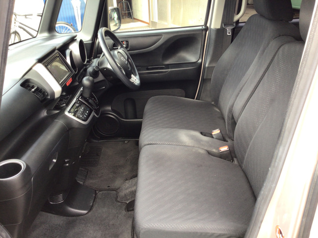 �O���V�[�g�͉����w�^�����Ȃ��L���C�ł���