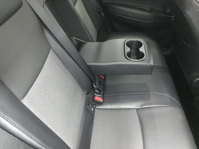 �y�c�Ǝ��ԁz ���X�͔N�����x�ł��B(��������) �c�Ǝ��Ԃ͒�9��30���`��7�����܂łł��B���Z�������͂����k���������B�o�����k�E�c�Ǝ��ԉ����Ȃǂ��v�]�ɂ��������܂�!