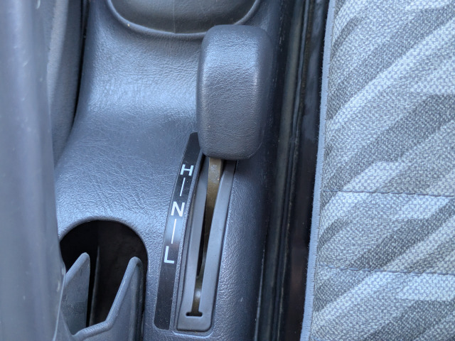 �����M���ƒᑬ�M���́A���ϑ��@�ؑփ��o�[�ł��B������󋵂ɑΉ��\�ł�