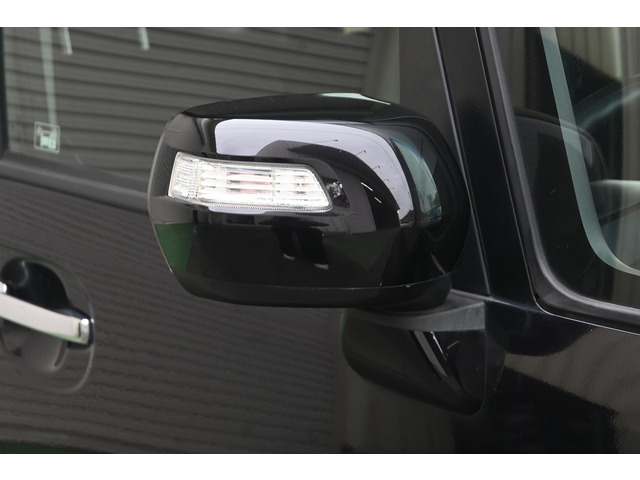 �������Еۏ؊������� �S�ԗ����Еۏؕt���Ŕ̔����Ă���܂���G���W���@�\�A���͓`�B�@�\�̕�������������T�|�[�g�B���C����ۏ،��x�z�́A�ԗ��{�̉��i��80%����(�݌v�Őō�30���~���x)�܂łƂȂ�܂��B