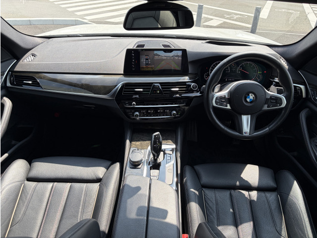 5シリーズセダン530i Mスポーツ