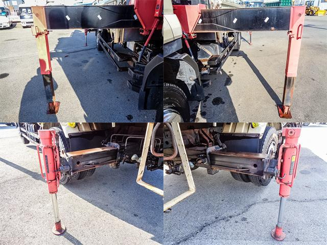 �����Ⴂ�A�E�g���K�[ ���A�A�E�g���K�[ �p��