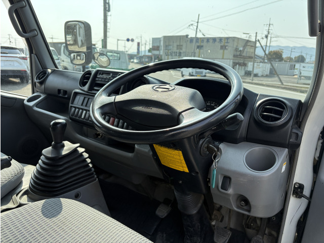 4000cc 2t 2�g�� W�L���u �_�u���L���u �ύ�2000Kg 6�l��� �Ᏸ 5�� 5MT �p���[�E�C���h�E ���O���d�グ�ς� �����I�[�i�[