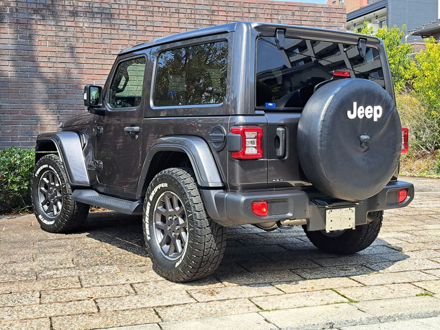 ラングラー80thアニバーサリー エディション 4WD