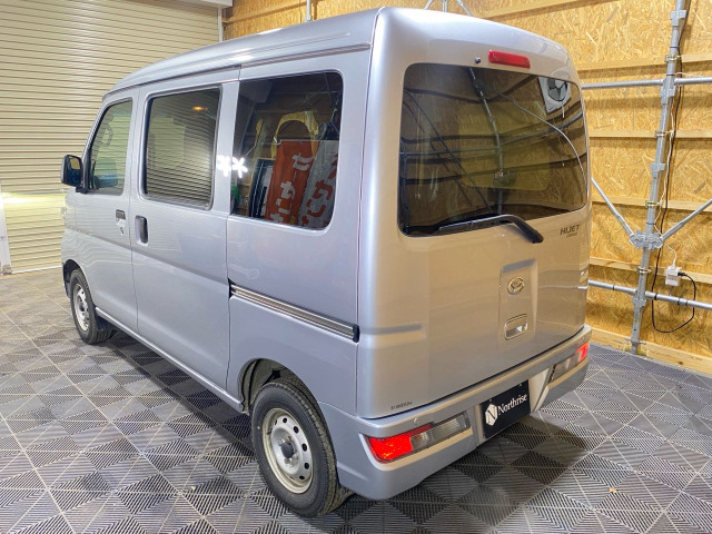 ハイゼットカーゴデラックス SAIII ハイルーフ 4WD