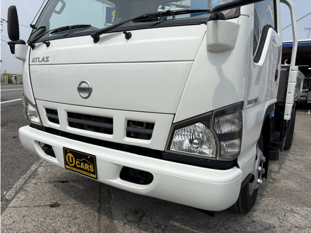 4800cc 2t 2トン 平ボディ タダノ4段クレーン ラジコン付 6速 6MT クラッチレスマニュアル スムーサー6速 内外装仕上げ済み 荷台内寸280&times;208 荷台床3.2mm鉄板張り